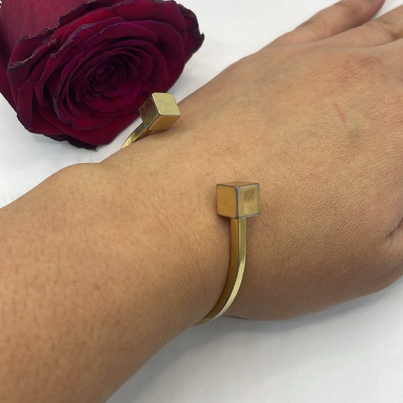 J.Crew Gold Tone Solid Squares Cuff Braclet - Picture 4 of 10